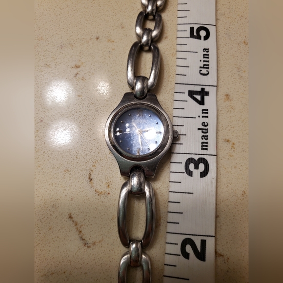 Fossil watch, EUC, Needs battery: adjustable bracelet clip; 6.5/7 band,  Vintage - Picture 4 of 6